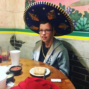 Meet your Posher, Grant